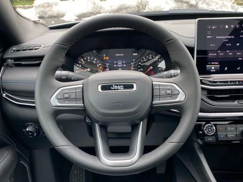 New 2026 Jeep Compass Latitude w/ Sun and Sound Group image 23