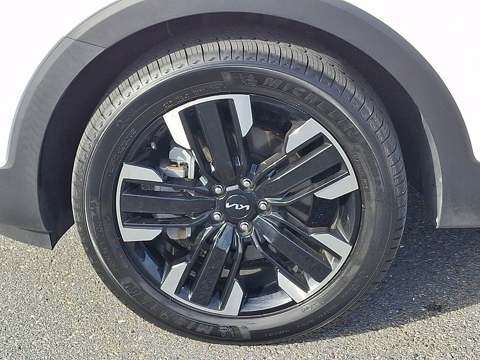 Used 2024 Kia Telluride SX Prestige AWD/4WD image 8