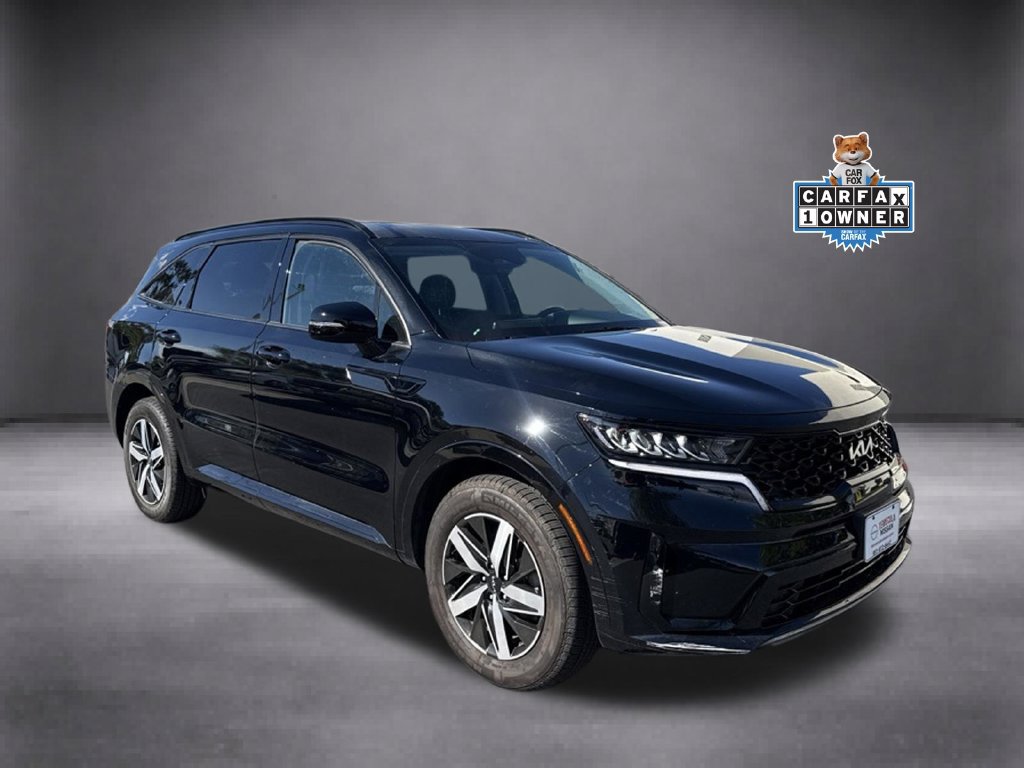 Used 2023 Kia Sorento S FWD image 2