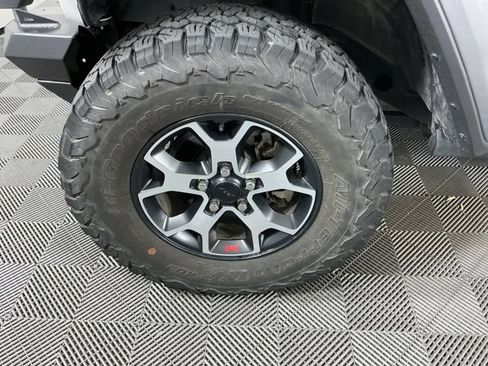 Used 2021 Jeep Wrangler Rubicon AWD/4WD image 9