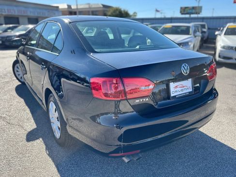 Used 2014 Volkswagen Jetta S image 5