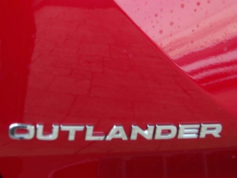 New 2026 Mitsubishi Outlander Trail Edition image 8