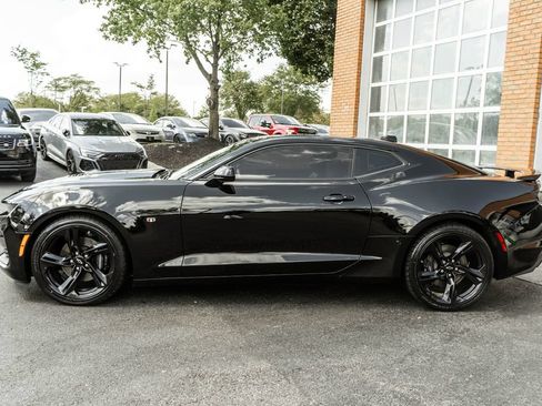 Used 2022 Chevrolet Camaro SS RWD image 39