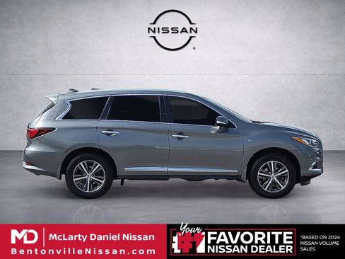 Used 2018 INFINITI QX60 AWD w/ Premium Plus Package image 6