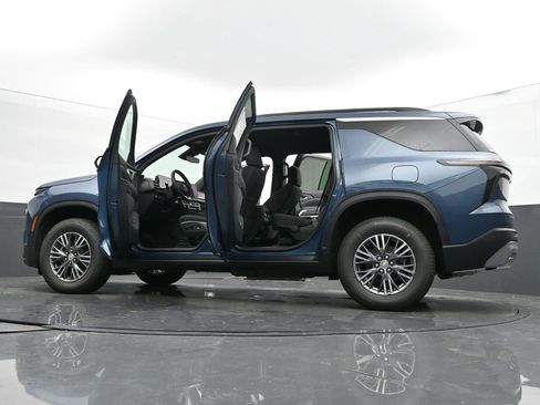 New 2026 Chevrolet Traverse LT w/ LPO, Floor Liner Package image 69