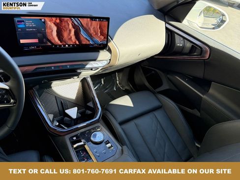 Used 2025 BMW X3 xDrive30i image 24