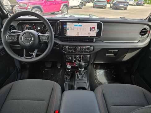 New 2026 Jeep Wrangler Unlimited Rubicon AWD/4WD image 5