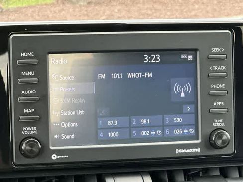Used 2021 Toyota RAV4 XLE AWD/4WD image 11