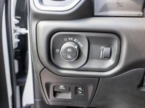 New 2026 RAM 1500 4x4 Crew Cab image 13