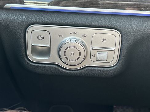 Certified 2024 Mercedes-Benz GLS 450 4MATIC image 25