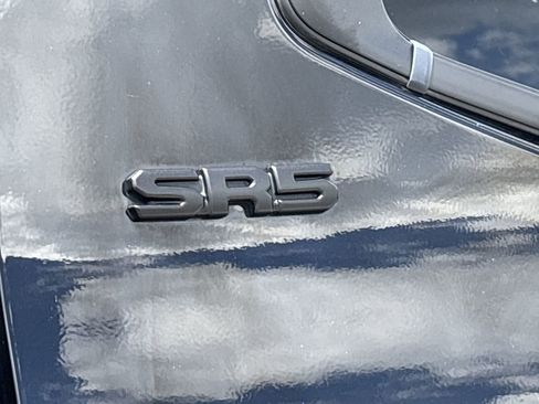 Used 2022 Toyota Tundra SR5 RWD image 8