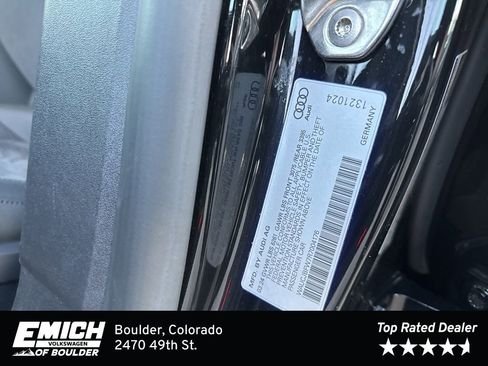 Used 2024 Audi e-tron GT Premium Plus w/ Performance Package image 31