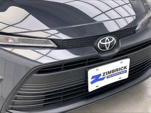 Used 2023 Toyota Corolla LE w/ LE Premium Package FWD image 31