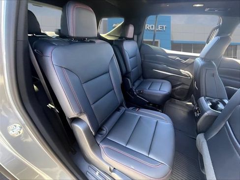 New 2026 Chevrolet Traverse Z71 w/ Driver Confidence Package AWD/4WD image 13