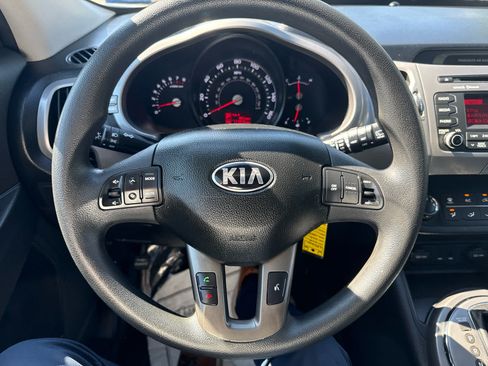 Used 2015 Kia Sportage LX FWD image 19