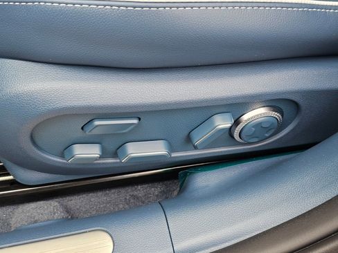New 2026 Genesis GV60 Advance AWD/4WD image 33