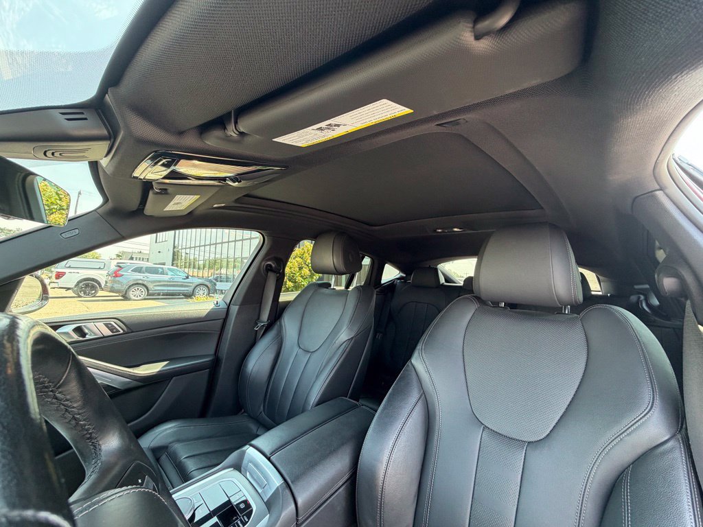 Used 2021 BMW X6 xDrive40i AWD/4WD image 9