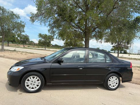 Used 2005 Honda Civic LX image 4