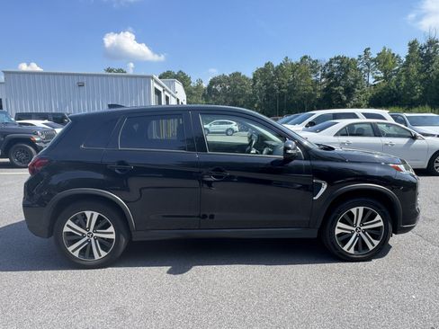 Used 2024 Mitsubishi Outlander Sport ES AWD/4WD image 4