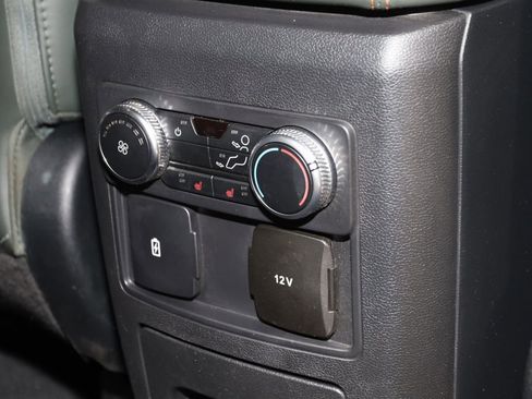 Used 2022 Ford Explorer Timberline image 16