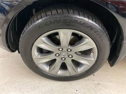 Used 2010 Acura MDX w/ Advance & Entertainment image 18