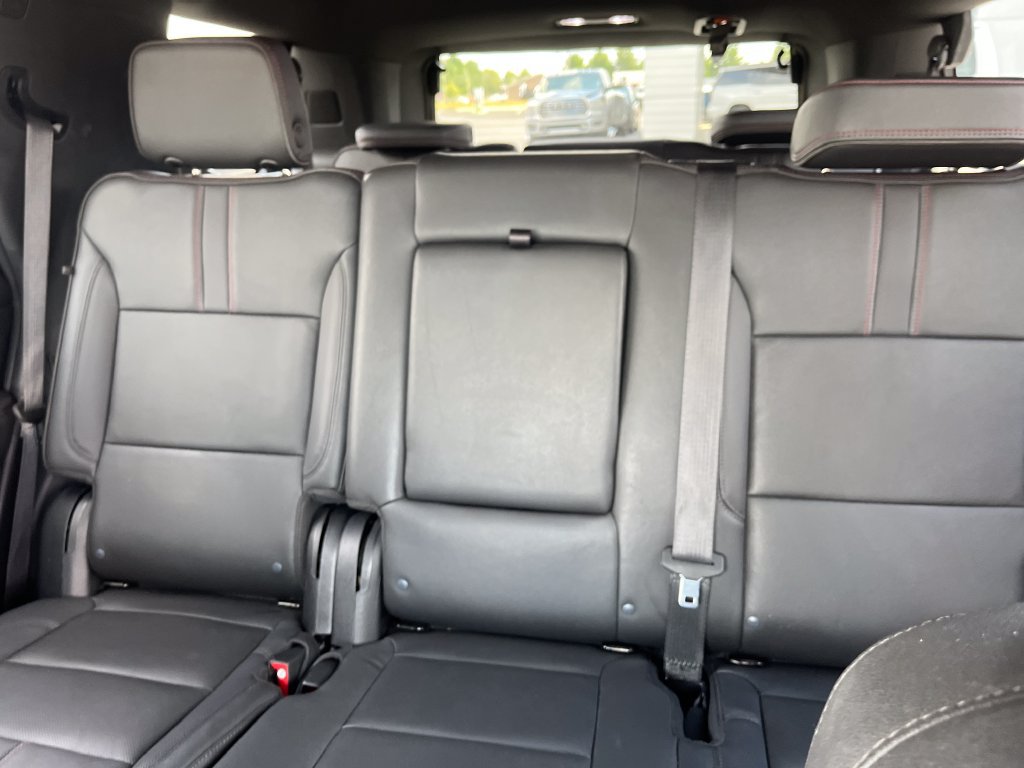 Used 2023 Chevrolet Tahoe RST w/ Sport Performance Package AWD/4WD image 13