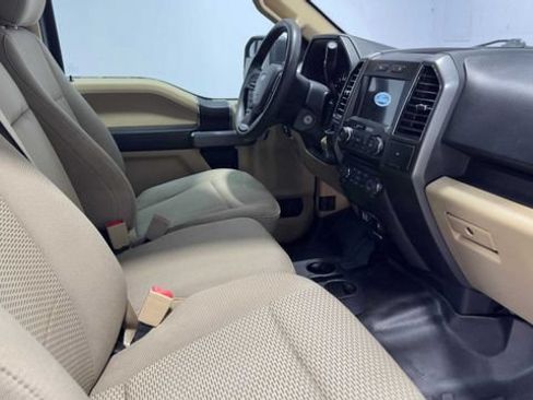 Used 2018 Ford F150 XLT w/ Trailer Tow Package RWD image 13