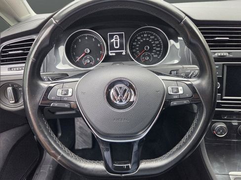 Used 2019 Volkswagen Golf S AWD/4WD image 26