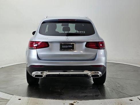Certified 2022 Mercedes-Benz GLC 300 4MATIC w/ Premium Package Lite image 5