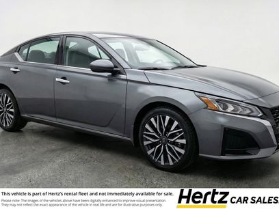 Used 2025 Nissan Altima 2.5 SV