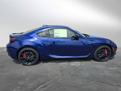 New 2026 Toyota GR86 RWD image 2