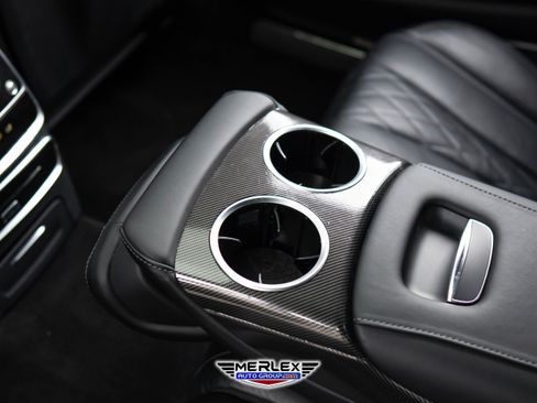 Used 2018 Mercedes-Benz S 560 4MATIC Sedan w/ Premium Package image 24