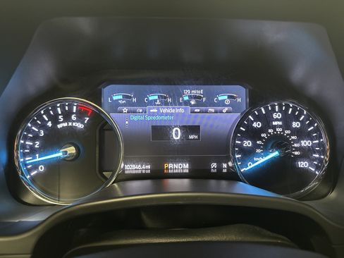 Used 2020 Ford Expedition Max XLT w/ Equipment Group 202A AWD/4WD image 21