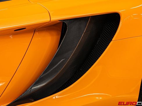 Used 2013 McLaren MP4-12C Spider RWD image 19