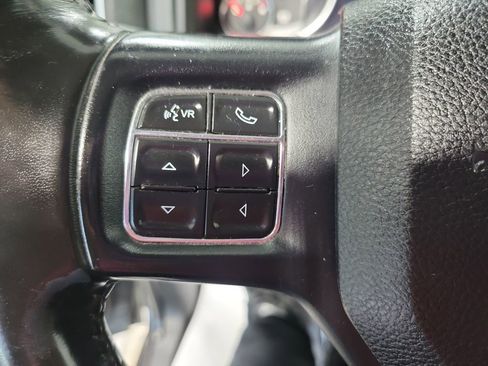 Used 2019 RAM 1500 Big Horn image 41