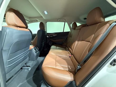 Used 2023 Subaru Outback Touring AWD/4WD image 20