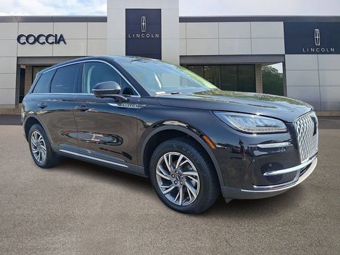 Used 2023 Lincoln Corsair AWD w/ Equipment Group 101A image 3