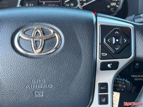 Used 2019 Toyota Tundra SR5 AWD/4WD image 24