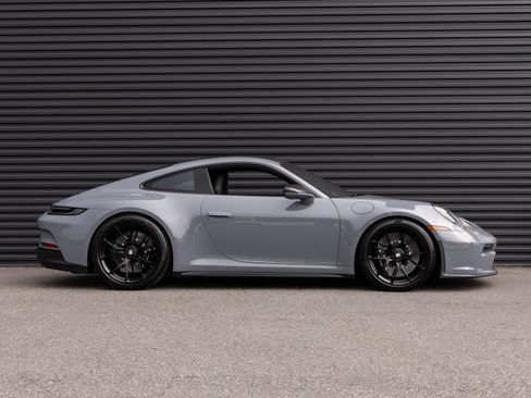 Certified 2024 Porsche 911 GT3 RWD image 8