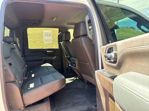 Used 2020 GMC Sierra 2500 Denali w/ Denali Ultimate Package AWD/4WD image 24