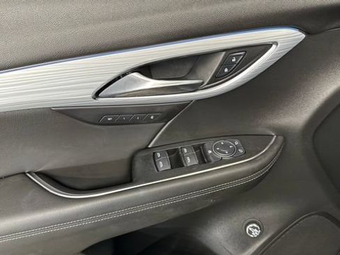 Used 2024 Buick Envision Avenir AWD/4WD image 15