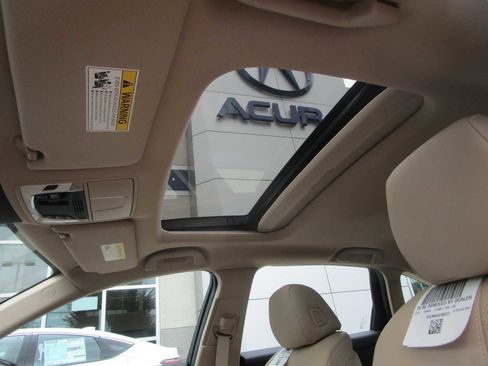 New 2025 Acura TLX w/ Technology Package image 15