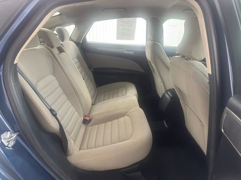 Used 2019 Ford Fusion S image 11