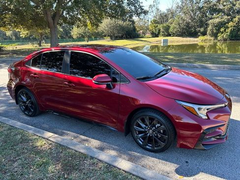 Certified 2025 Toyota Corolla SE image 7