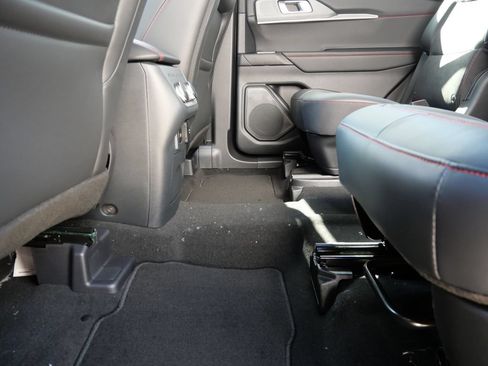 New 2026 Ford Explorer ST AWD/4WD image 15