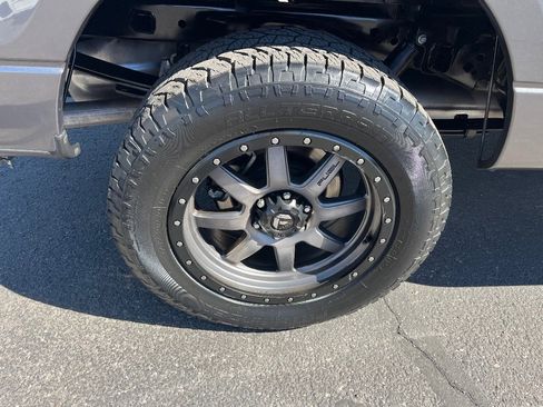 Used 2014 Ford F150 XLT w/ XLT Chrome Package image 39