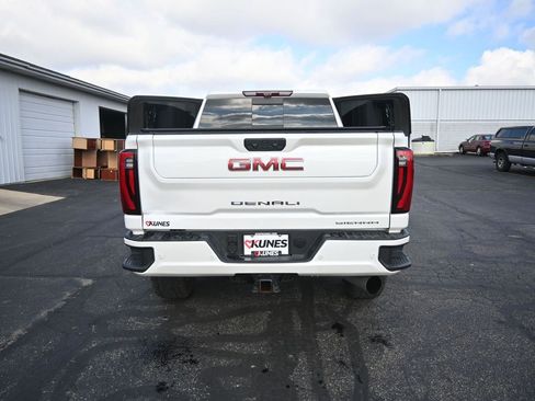 Used 2024 GMC Sierra 3500 Denali w/ Denali Reserve Package image 48