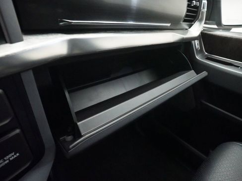 Used 2022 Ford F150 Lariat w/ Equipment Group 502A High image 29