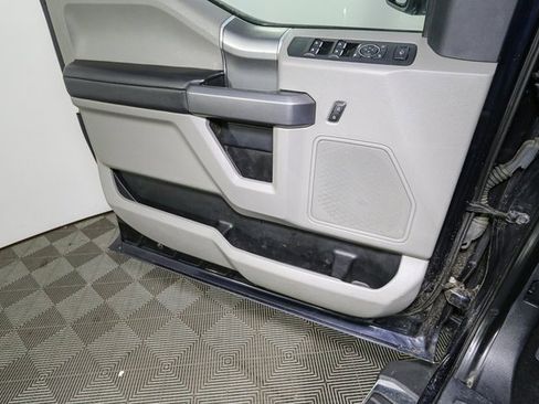 Used 2022 Ford F250 XLT w/ XLT Premium Package image 31