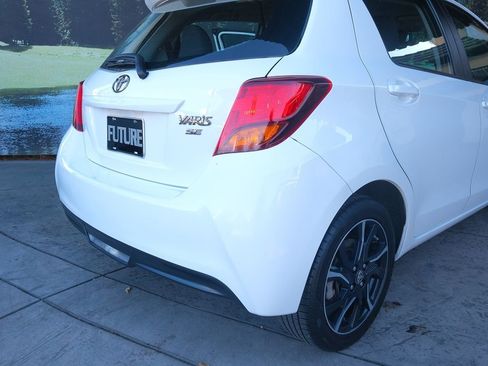 Used 2016 Toyota Yaris SE image 34